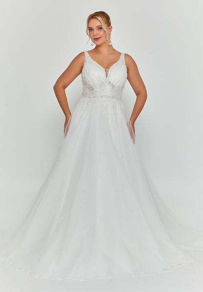 Sleeveless Maxi Tulle Plus Size Wedding Dress